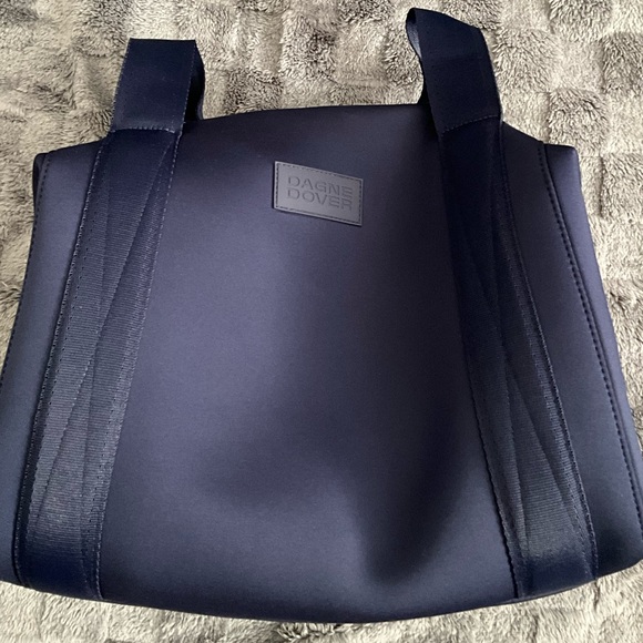 Dagne Dover Landon Carryall Medium ~Navy Travel Bag. Dust Bag added - Picture 6 of 11